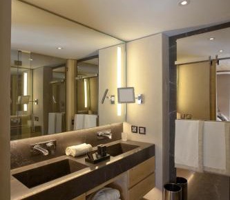 Standard Double Room with Mountain View