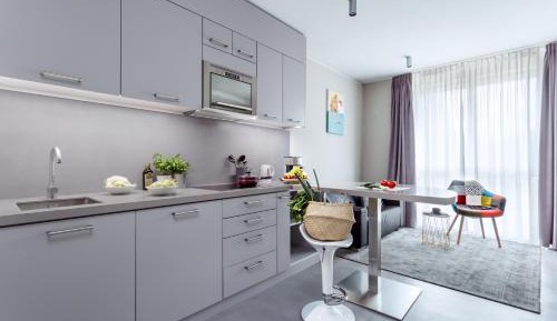 Senior One-Bedroom Apartment with Kitchenette