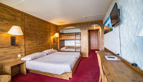 Family Room (4 beds)
