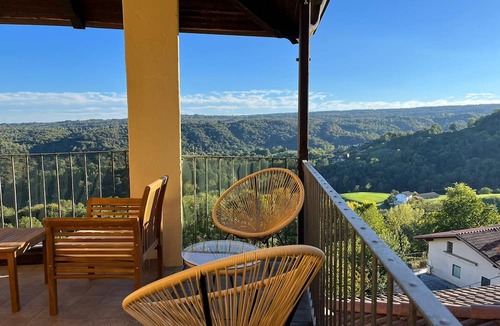 Netro Apartment | Cosy, pet friendly Apartment in Netro, Piedmont