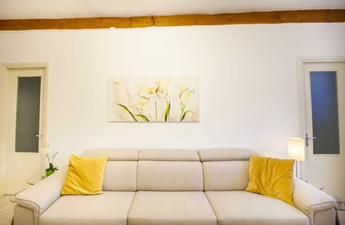 Como Apartment | Lakeside