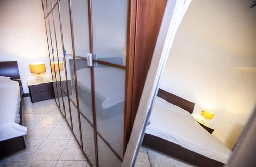 Como Apartment | Lakeside