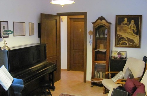 Agrate Bed & Breakfast | Casa Violetta - Bed & Breakfast