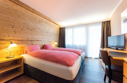 Brienz Hotel | Hotel Weisses Kreuz Brienz