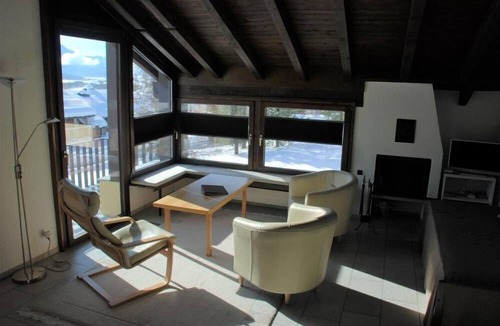 La Punt-Chamues-ch Apartment | Sunny Arnica 4
