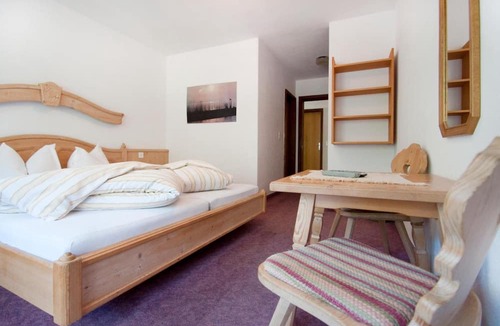 Ravaisch House | Garni Appartement Collina