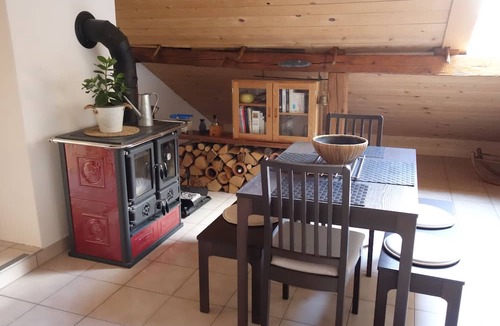 Brot-Plamboz House | Les Petits Ponts