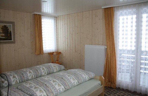 Wildhaus Apartment | Bird House