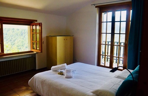 Traves House | Gold Cave Case Vacanza