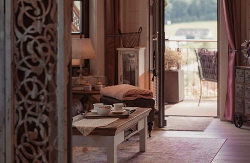 Herbetswil Ski Chalet | Chalet "Seelenholz" on a fenced property