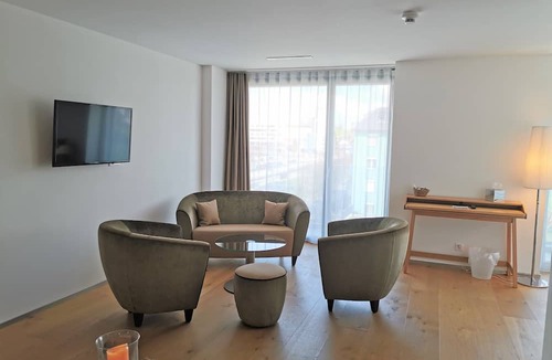 Sempach Station Hotel | Hotel AVA