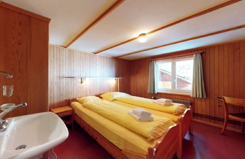Gadmen Cabin | Gadmen Alpenrose Switzerland