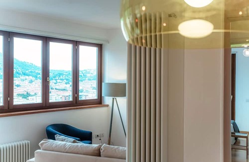 Como Apartment | Bird's Eye View