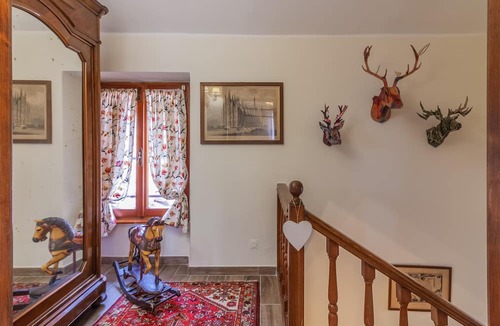 Civenna Villa | Villa Margherita by Wonderful Italy