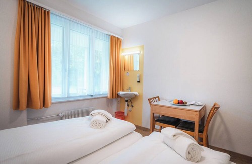 Brig Apartment | B&B Haus Schönstatt - Self-Check-In