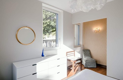 Brunate Apartment | Appartamento in Villa Lina