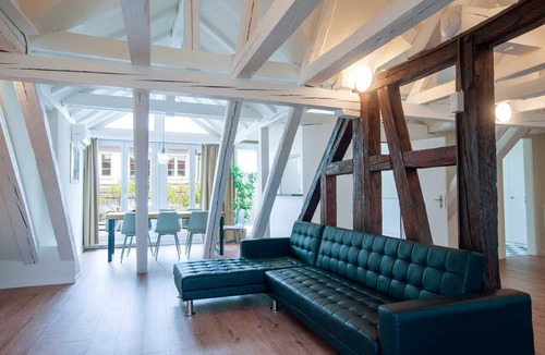 Lucerne Apartment | Hitrental Chapel Bridge Apartments