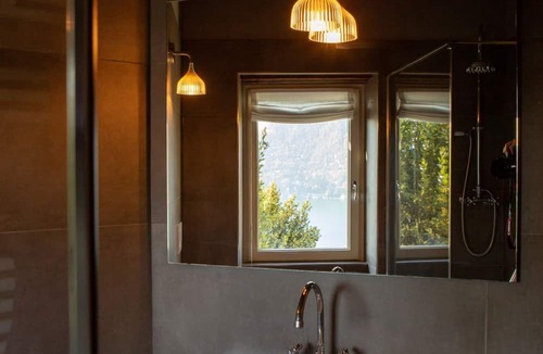 Cernobbio Apartment | Toldino House 4 min. by car to lake