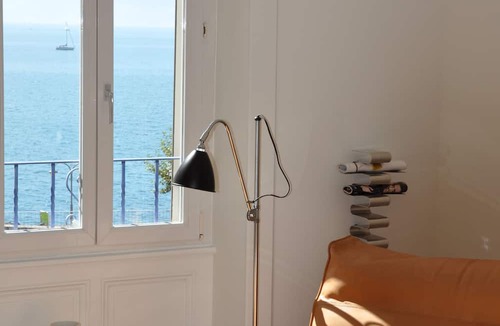 Vevey Apartment | Exceptional furnished Appartments. Geneva lakefront in center of Vevey.