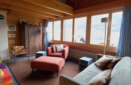 Zweisimmen Apartment | Nice apartment for 4 guests with WIFI, balcony and pets allowed