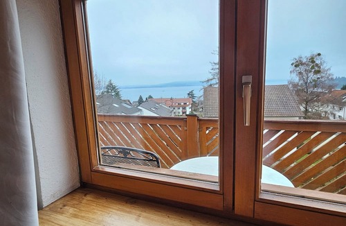 Litzelstetten Apartment | Cozy apartment with lake view in Constance, Litzelstetten, family-friendly