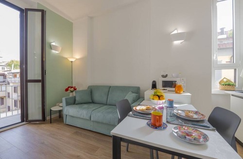 Ripamonti Corvetto Apartment | Pomponazzi, 19 - Two-room apartment in the Bocconi area