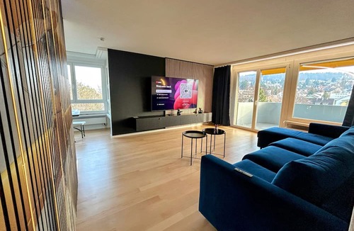 Dietikon District Apartment | Cosy Escape 3BR; 20 min Zurich Main Station; 2 Free Parking Spots