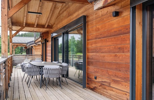 Ayent Ski Chalet | Woodland Village