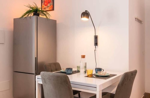 Precotto Apartment | Peace and comfort just steps away from the M1 Metro.