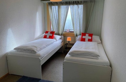 Goldiwil Apartment | Concierge, Lake Thun/Alps Scenic Views by SwissHut