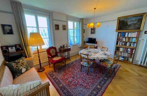 Hilterfingen Apartment | Concierge, Lake Thun/Alps Scenic Views by SwissHut