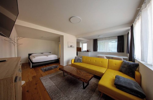 Spiez Apartment | BERG&BERG APARTMENTS-Spiez Self Check-In