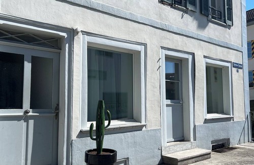 Unterseen Apartment | Nimbuzzz Apartments