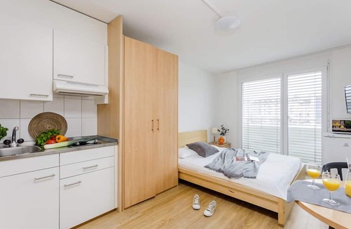 Oerlikon Apartment | Swiss Star Tower