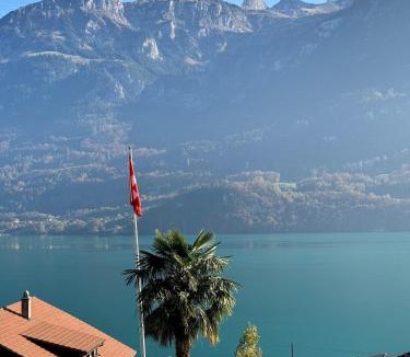Niederried bei Interlaken Apartment | Breathtaking Lake & Mountain View Apartment 1