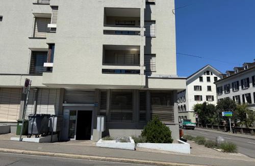 Hochschulen Apartment | Charming studio in the city centre - Art 4