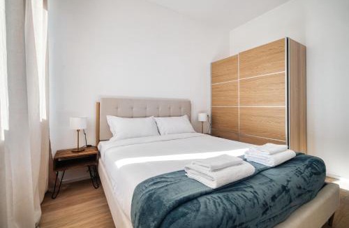 Fiera Apartment | Just Urban Stays - Brand new City Life apartment - 1 min M1 metro