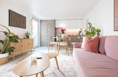 Montbrelloz Apartment | L'Escale - Vélos, Projecteur Ciné, Terrasse & Parfait pour séjour Pro avec Parking gratuit et WiFi rapide