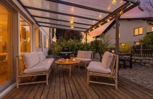 Montbrelloz Apartment | L'Escale - Vélos, Projecteur Ciné, Terrasse & Parfait pour séjour Pro avec Parking gratuit et WiFi rapide