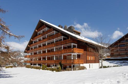 Villars-sur-Ollon Apartment | Apartment Grenat 8 by Interhome