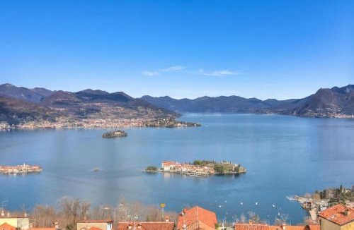 Someraro House | Lake Maggiore View Terrace Over The Borromean Islands - Happy Rentals