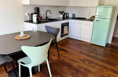 Chexbres Apartment | Vue imprenable Léman - Cosy à Chexbres