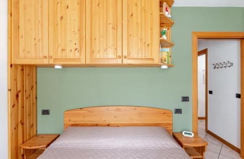 Chiesa in Valmalenco Apartment | Chalet Laura - Terrazzo Vista Alpi & Parcheggio