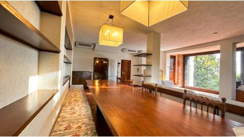 Nord-Est Apartment | Villa degli Olivi 1, Parcheggio privato e zona tranquilla
