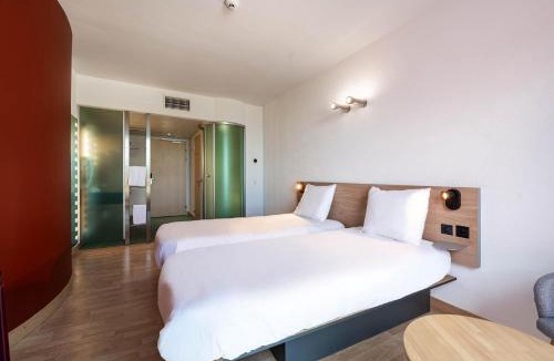 Lully Hotel | B&B HOTEL Lully 3 Lakes