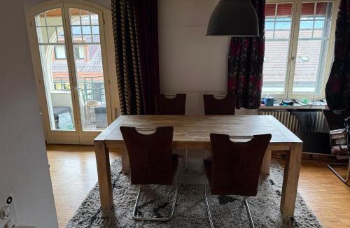 Vevey House | Spacious, furnished duplex apartment room in central Vevey