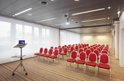 Regensdorf Hotel | Mövenpick Hotel Zürich-Regensdorf