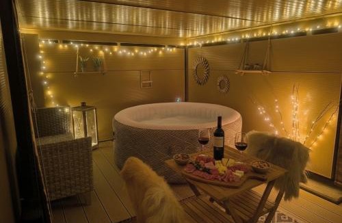 Hauteville House | Studio en Gruyère - Grande terrasse privée 50m2 et Jaccuzi optionnel