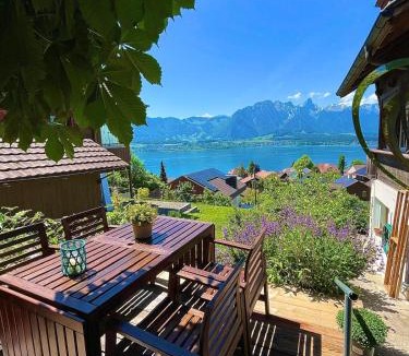 Hilterfingen Apartment | Mon Bijou Chalet au Lac Alpin