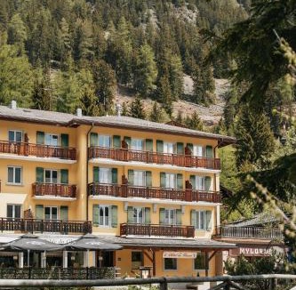 Champex-Lac Hotel | Hôtel du Glacier